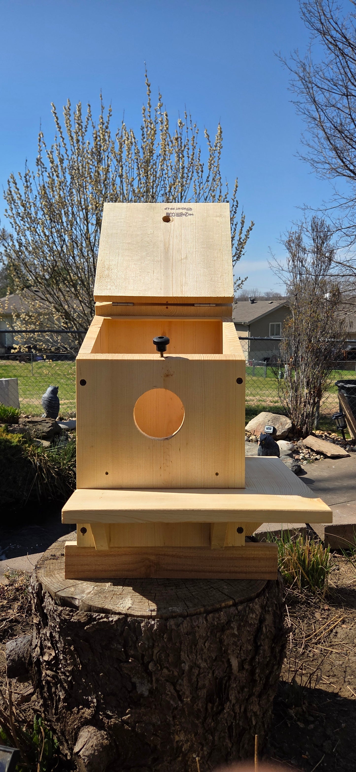 Topper Popper Squirrel House