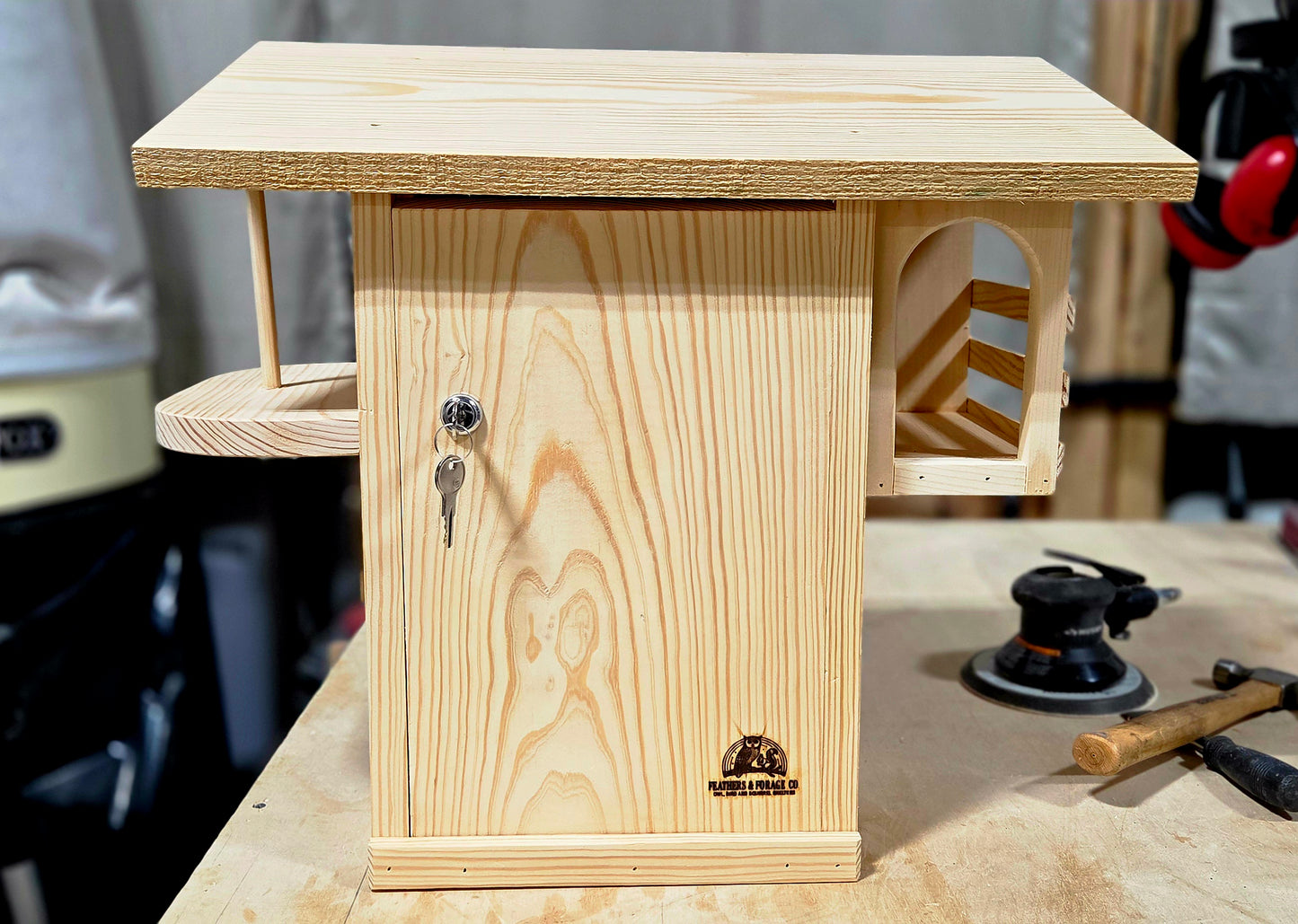 The "Lodge" squirrel house